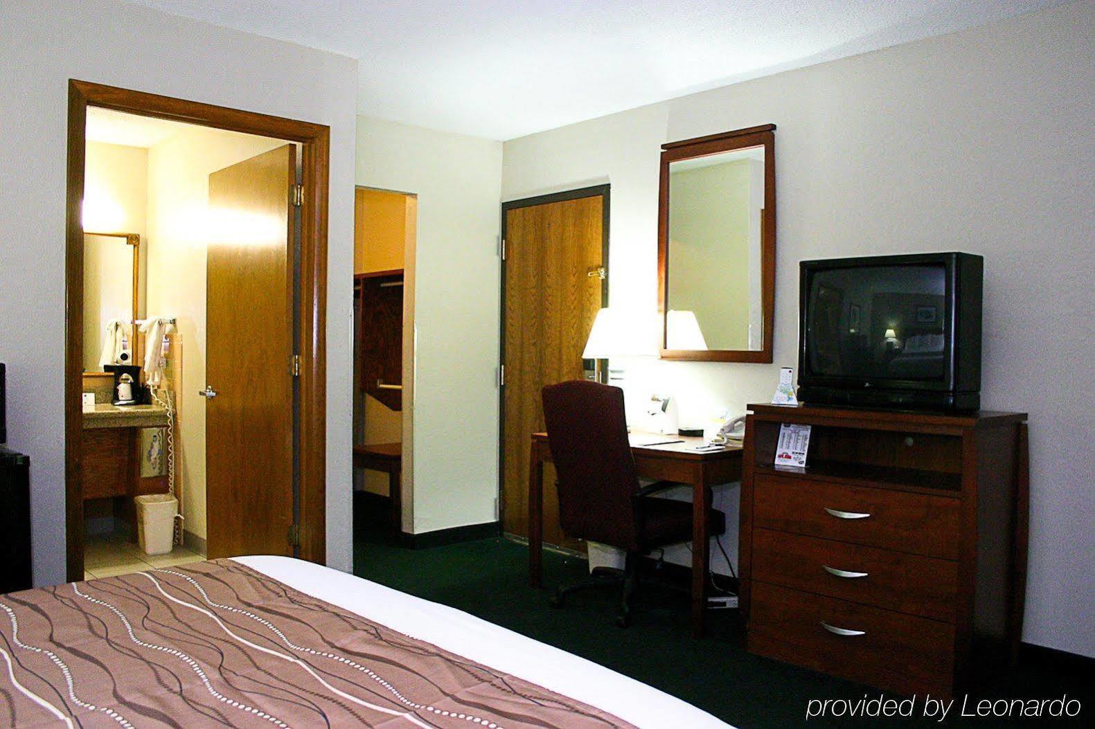 Best Western Hospitality House Emporia Quarto foto