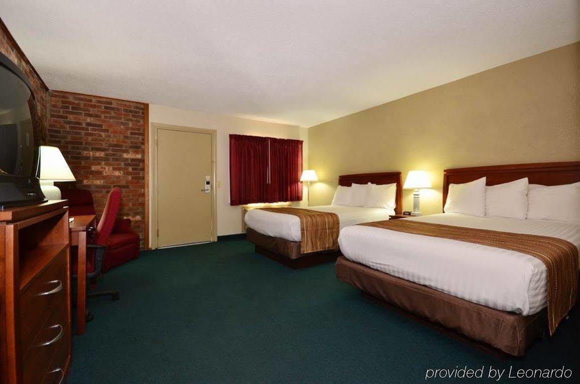 Best Western Hospitality House Emporia Quarto foto